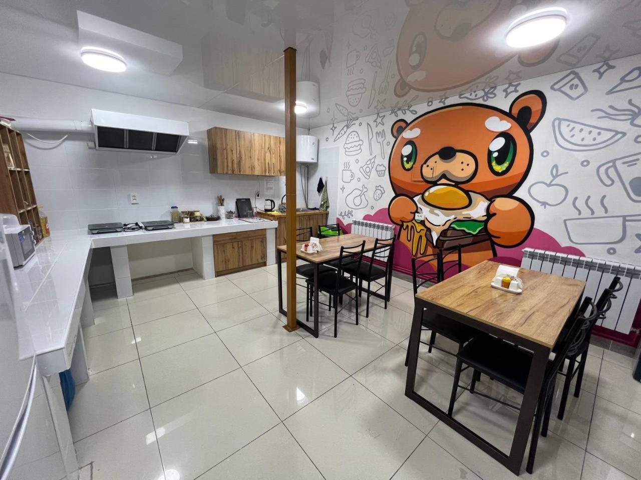 Место Встречи "Guest House Meeting Place" Bishkek Esterno foto